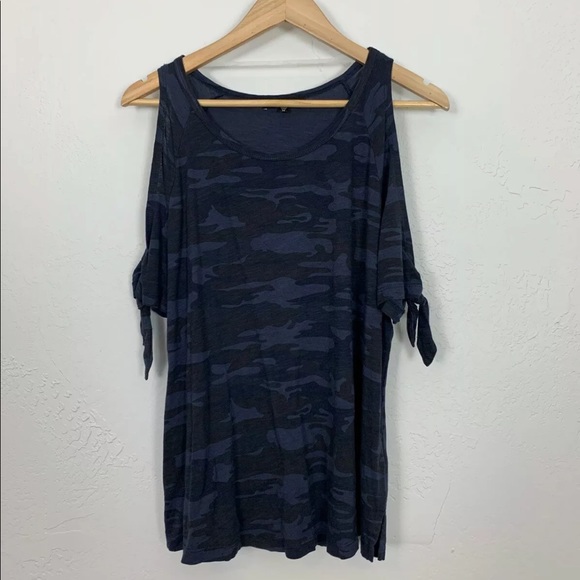 Sanctuary Tops - Sanctuary Camo Top Blouse Cold Shoulder Medium